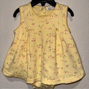 Vintage Carters Baby Sunsuit 3-6 Months. Pretty Pretty Flowers